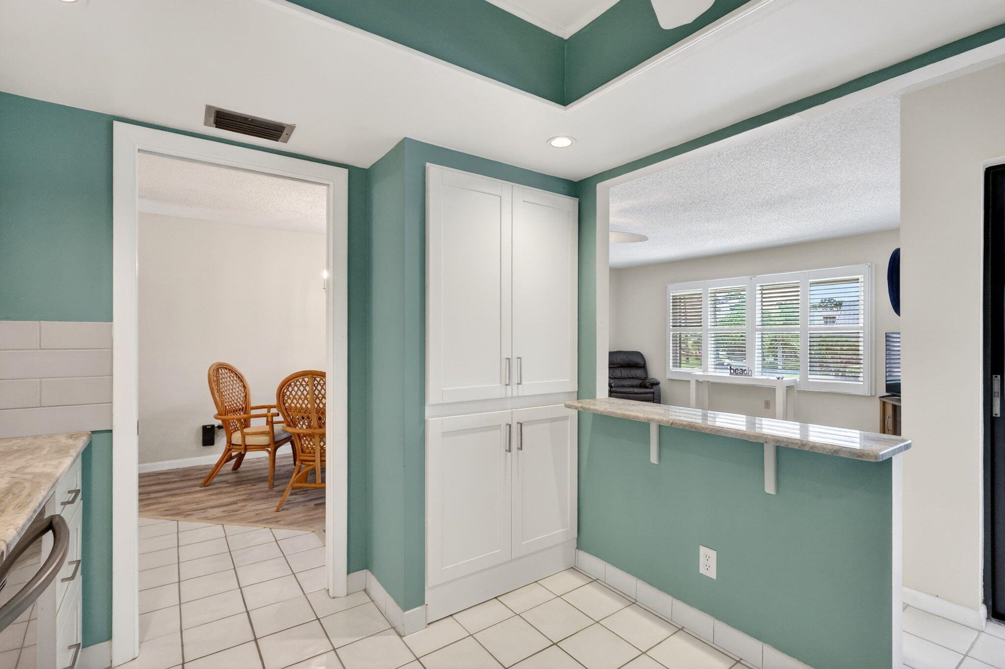 CONQUISTADOR CONDO - Residential