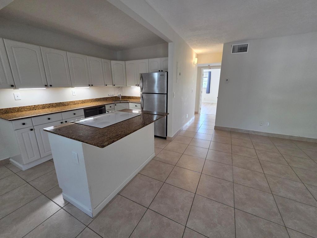 Photo of 1414 NE 5th Terrace #10, Fort Lauderdale, FL 33304 (MLS # B26004577)