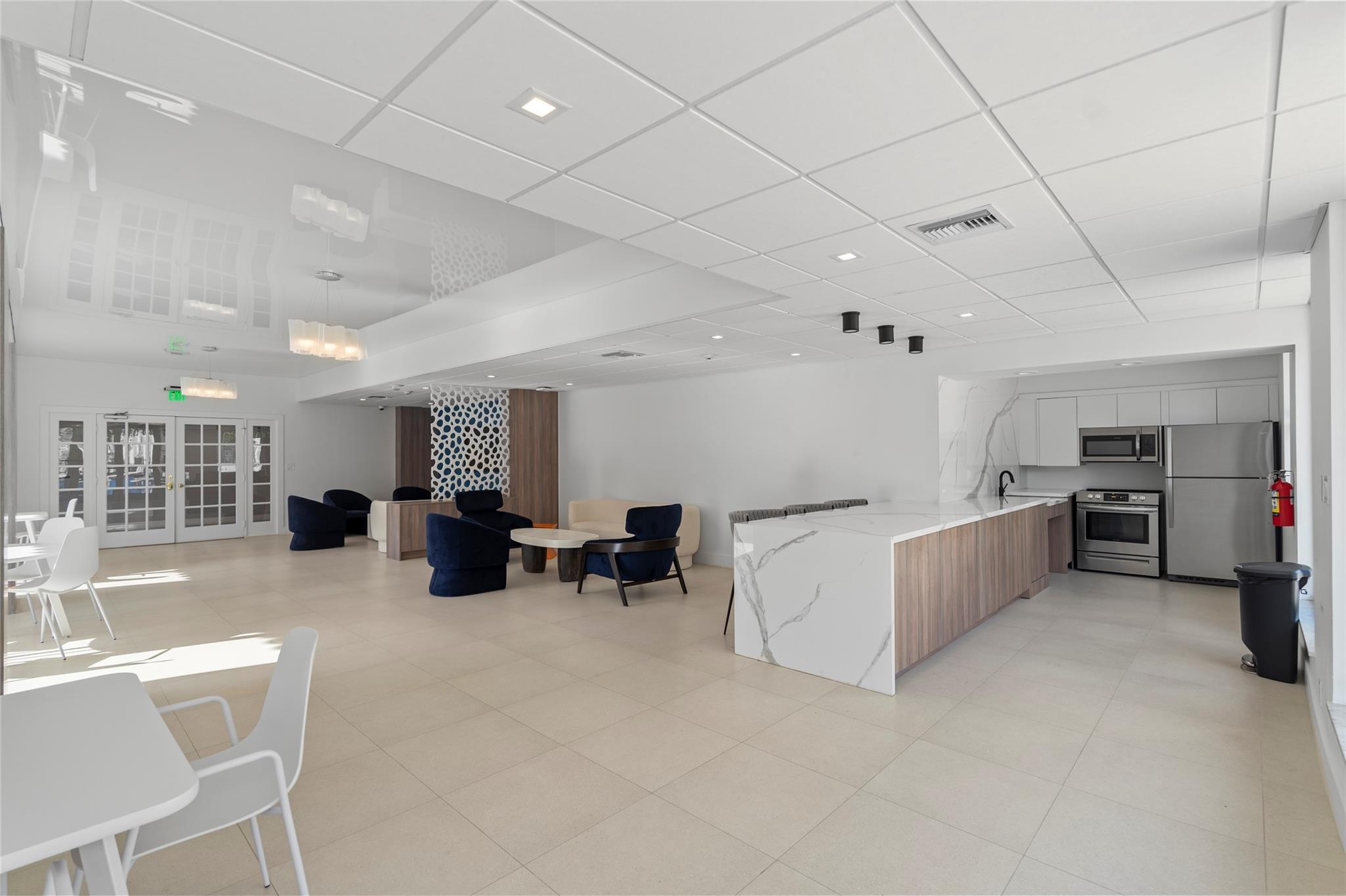 Drake Tower - Residential