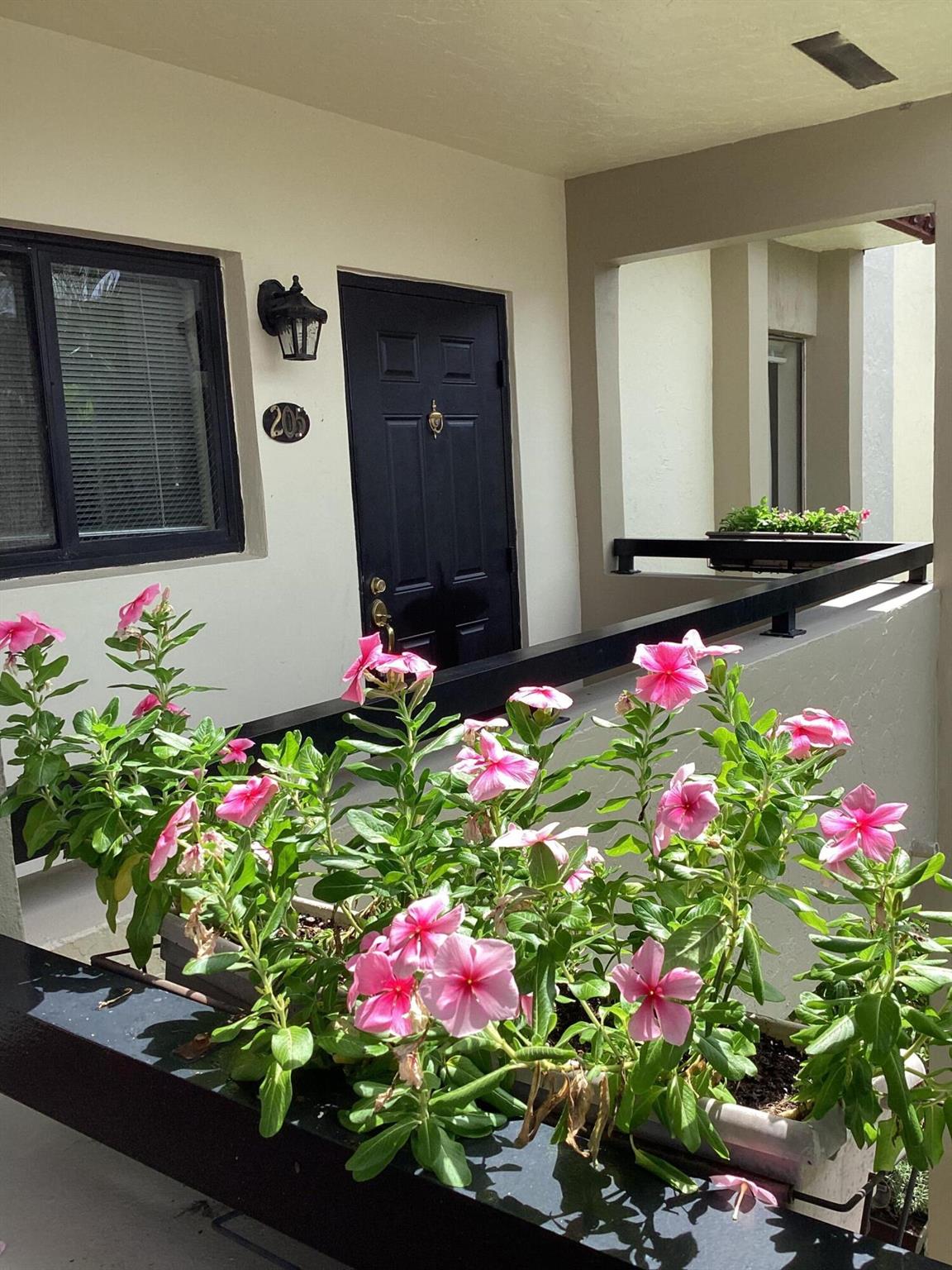East Boca Gem. 2/2 all new Kitchen cabinets, all new ceramic wood tile flooring, and all redone, all re painted and ready for your move in. Washer and Dryer in the unit, screened in balcony, community pool and close to all shopping, night life at Mizner Park , or to Downtown Atlantic Ave. Delray Beach, bike to the beaches. You will love the location.