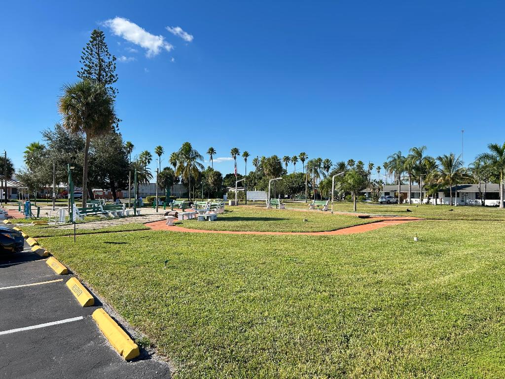 ROLEN LAKE GARDENS CO-OP - Residential