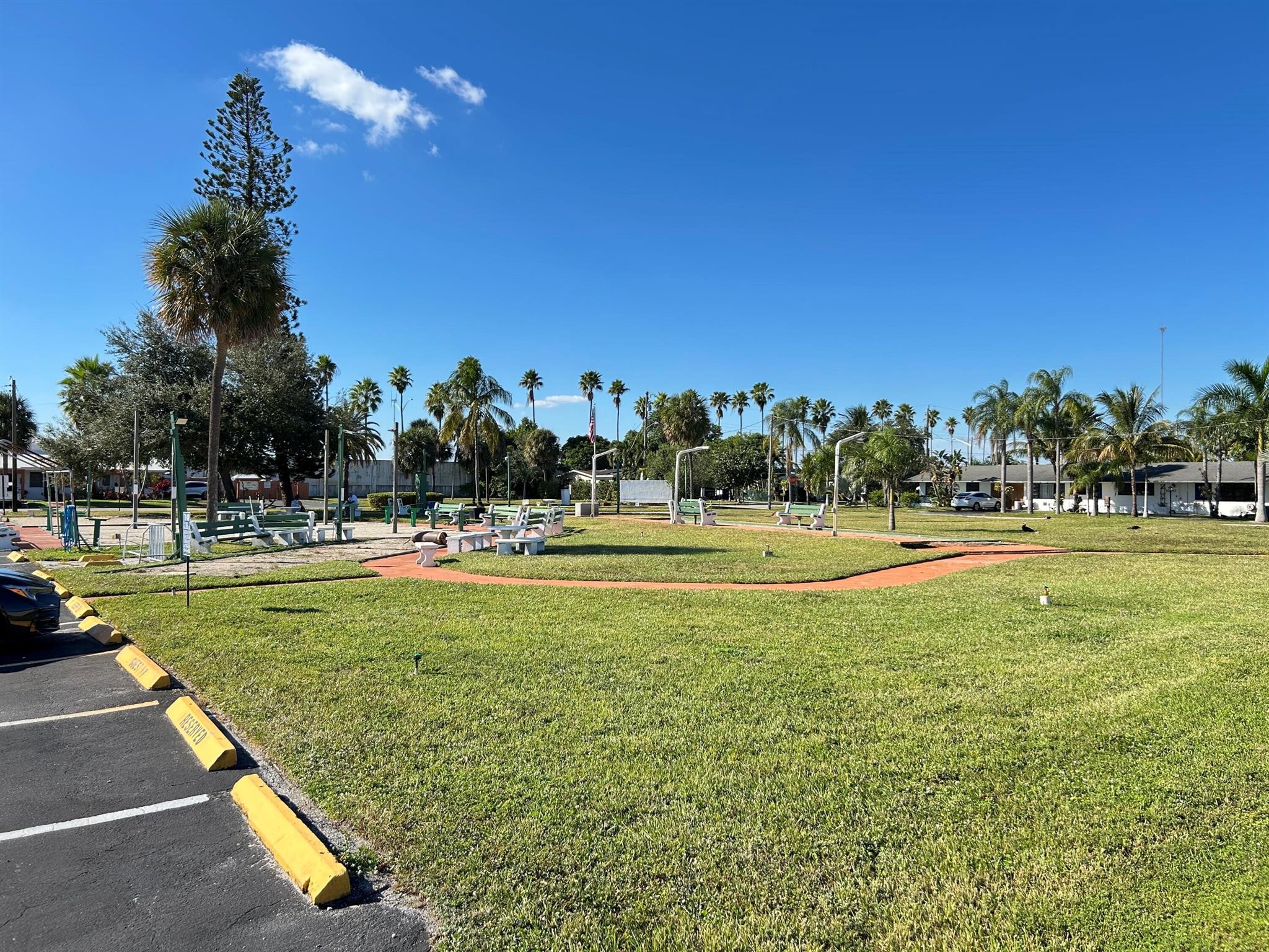 ROLEN LAKE GARDENS CO-OP - Residential