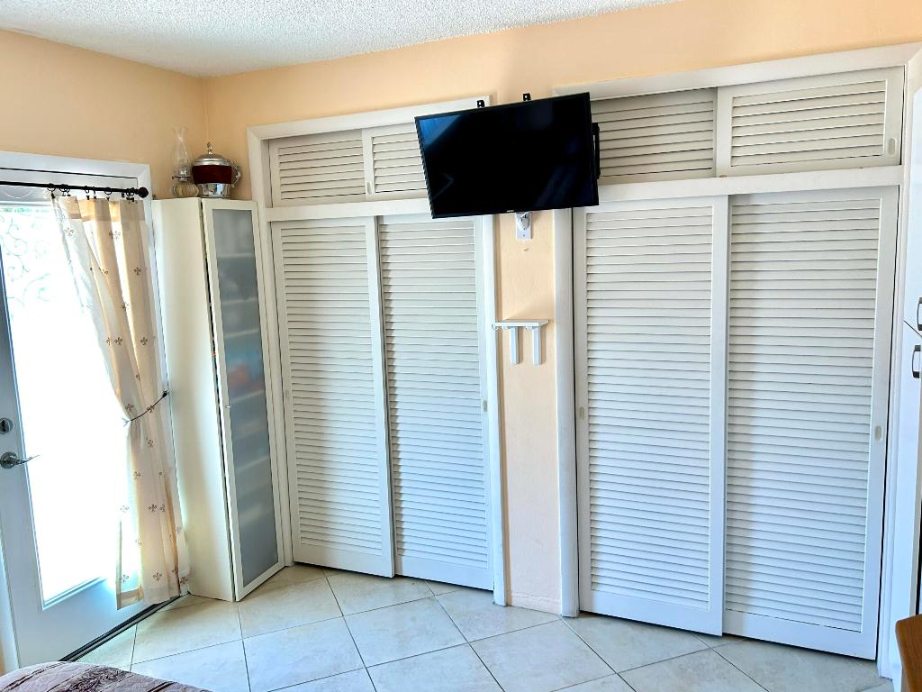 ROLEN LAKE GARDENS CO-OP - Residential