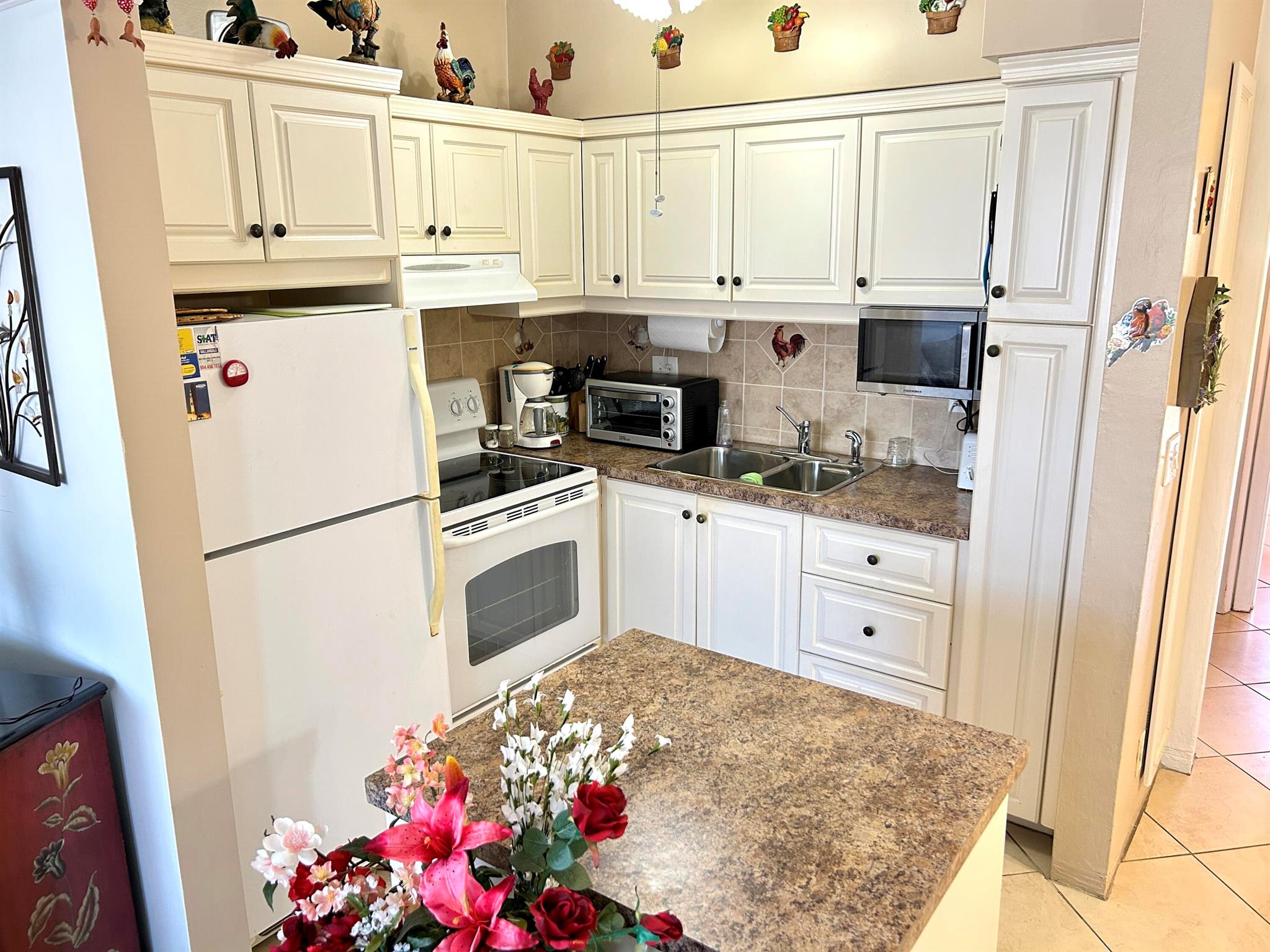 ROLEN LAKE GARDENS CO-OP - Residential