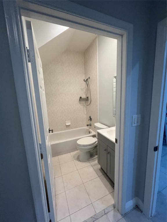 Rolling Hills Golf & Tennis - Residential Lease