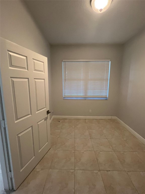 Rolling Hills Golf & Tennis - Residential Lease