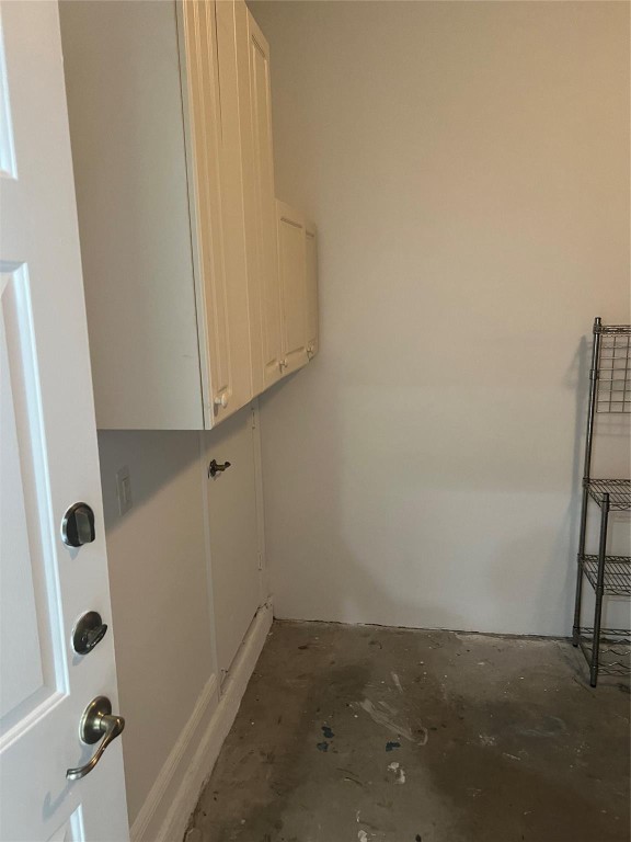 Rolling Hills Golf & Tennis - Residential Lease