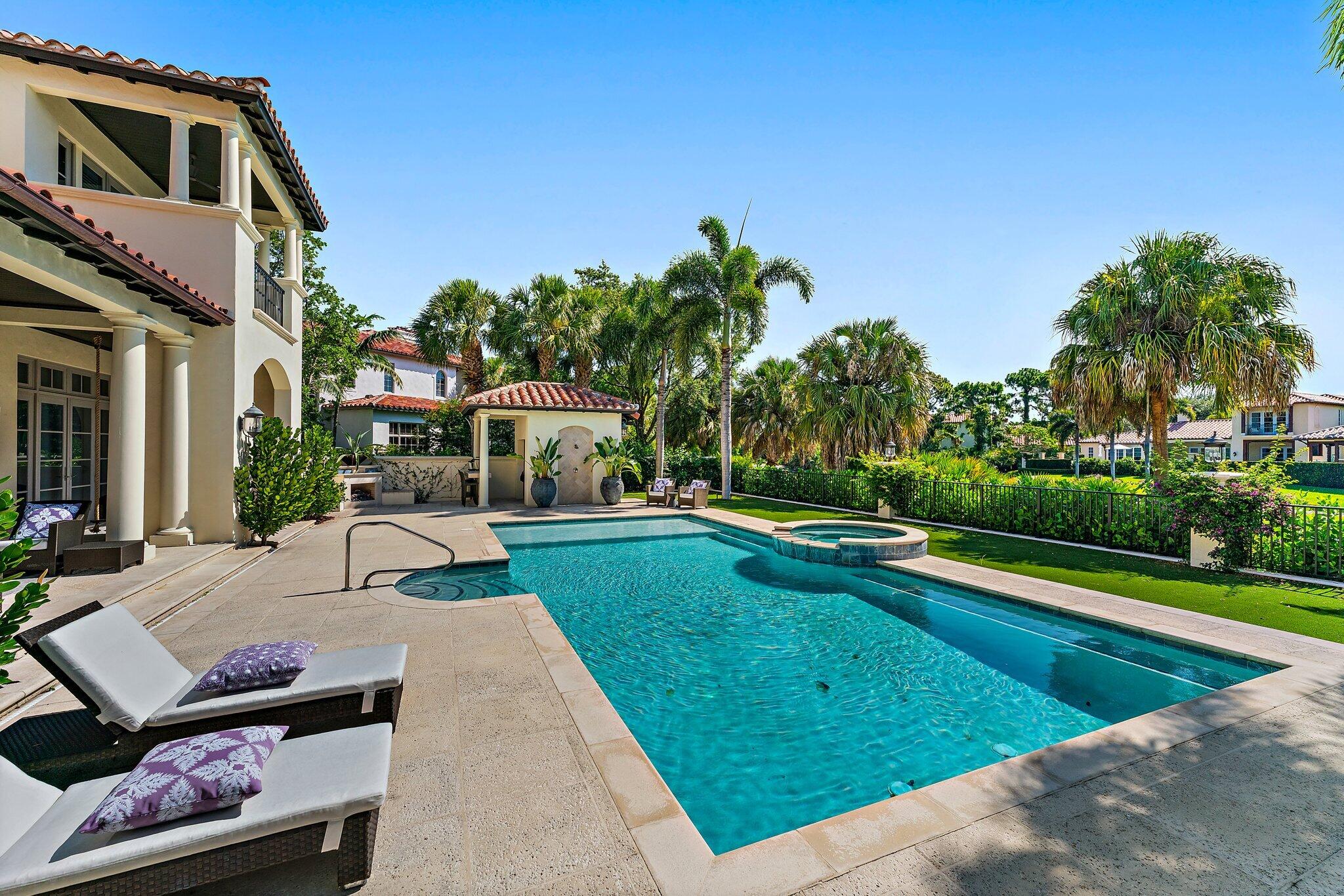 RITZ CARLTON GOLF CLUB & SPA POD B - Residential