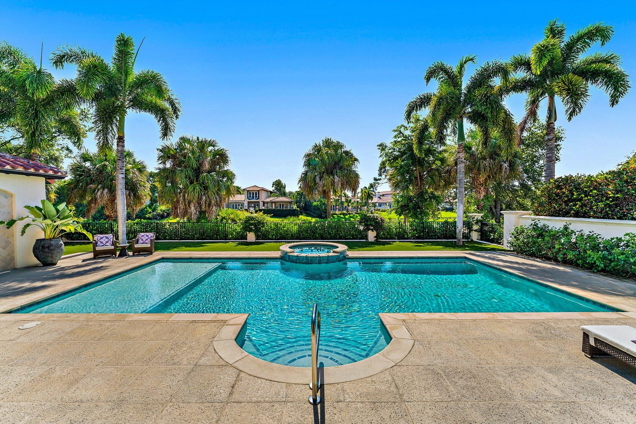 RITZ CARLTON GOLF CLUB & SPA POD B - Residential