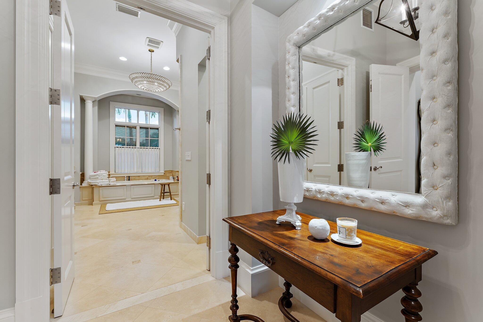 RITZ CARLTON GOLF CLUB & SPA POD B - Residential