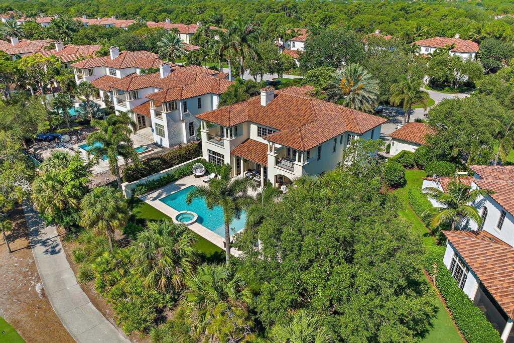 RITZ CARLTON GOLF CLUB & SPA POD B - Residential