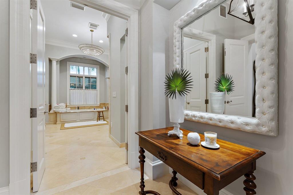 RITZ CARLTON GOLF CLUB & SPA POD B - Residential