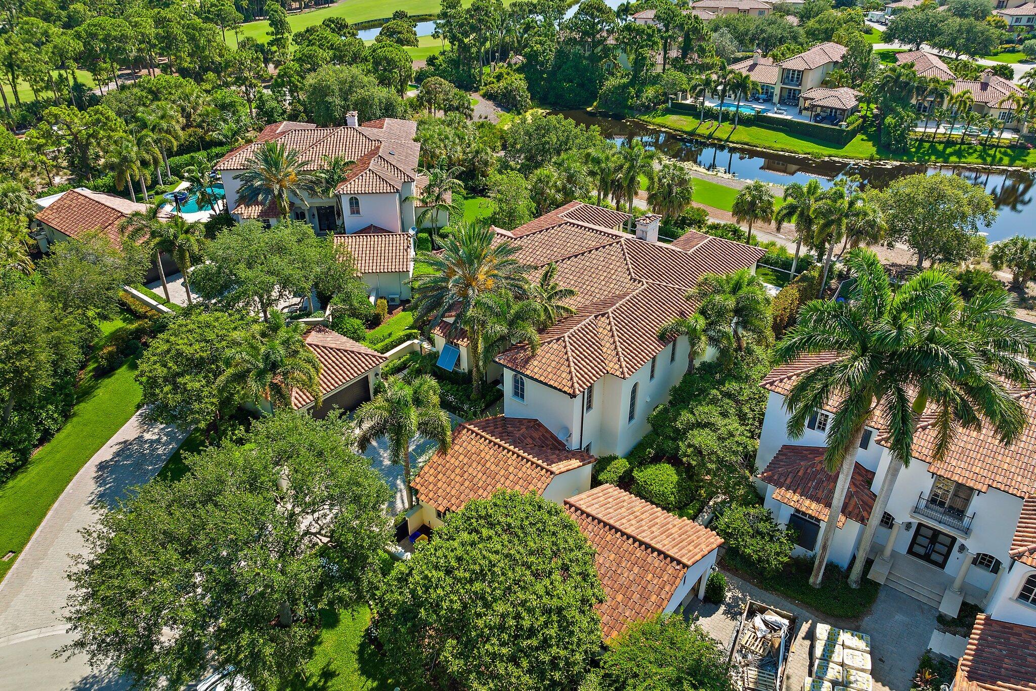 RITZ CARLTON GOLF CLUB & SPA POD B - Residential