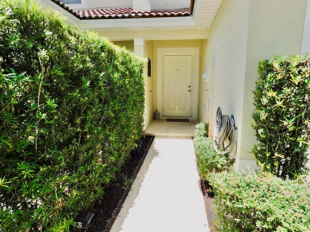 Photo of 9653 Porta Leona Lane, Boynton Beach, FL 33472 (MLS # R11122453)