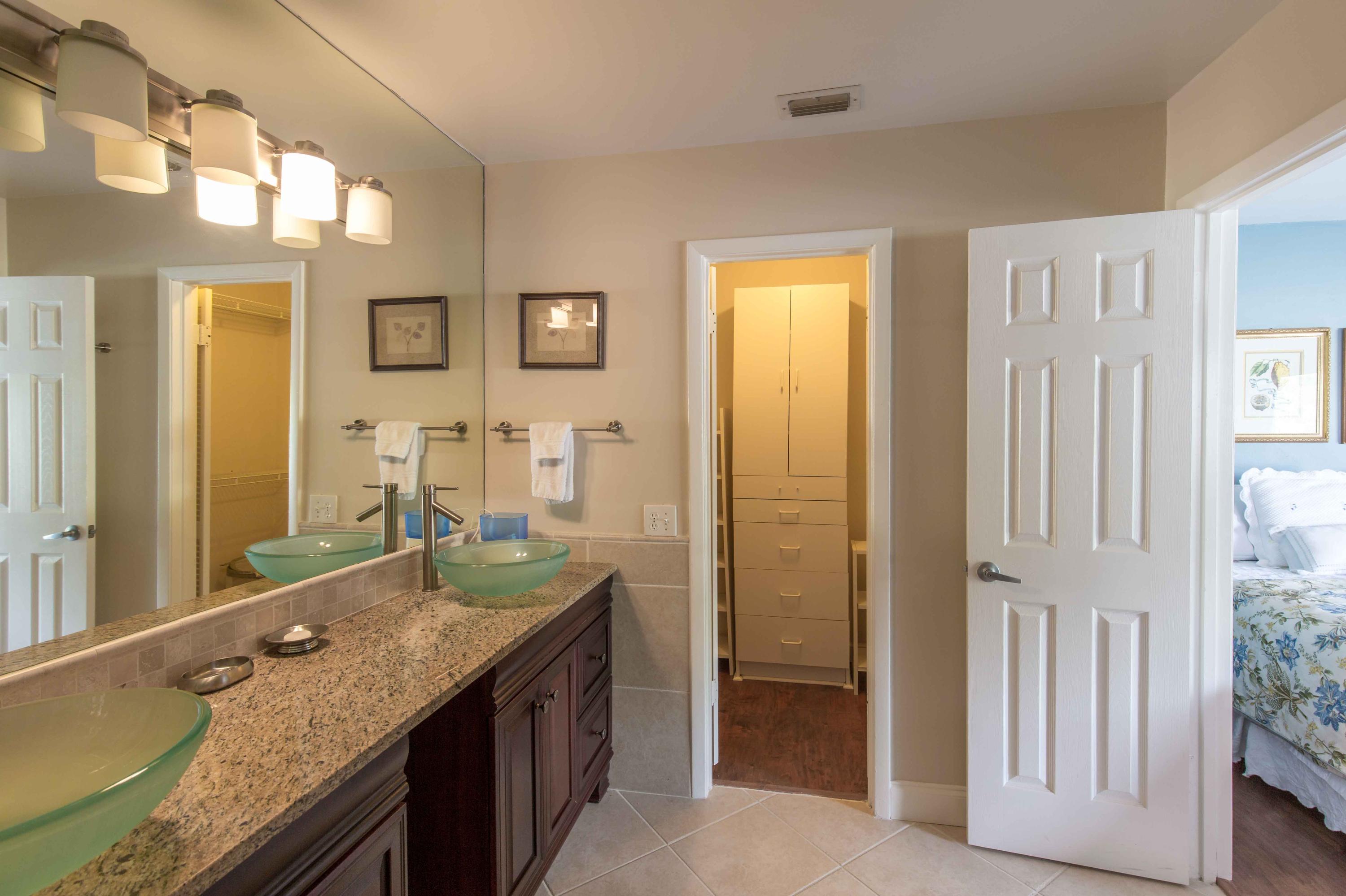 PALM BEACH POINT - Residential