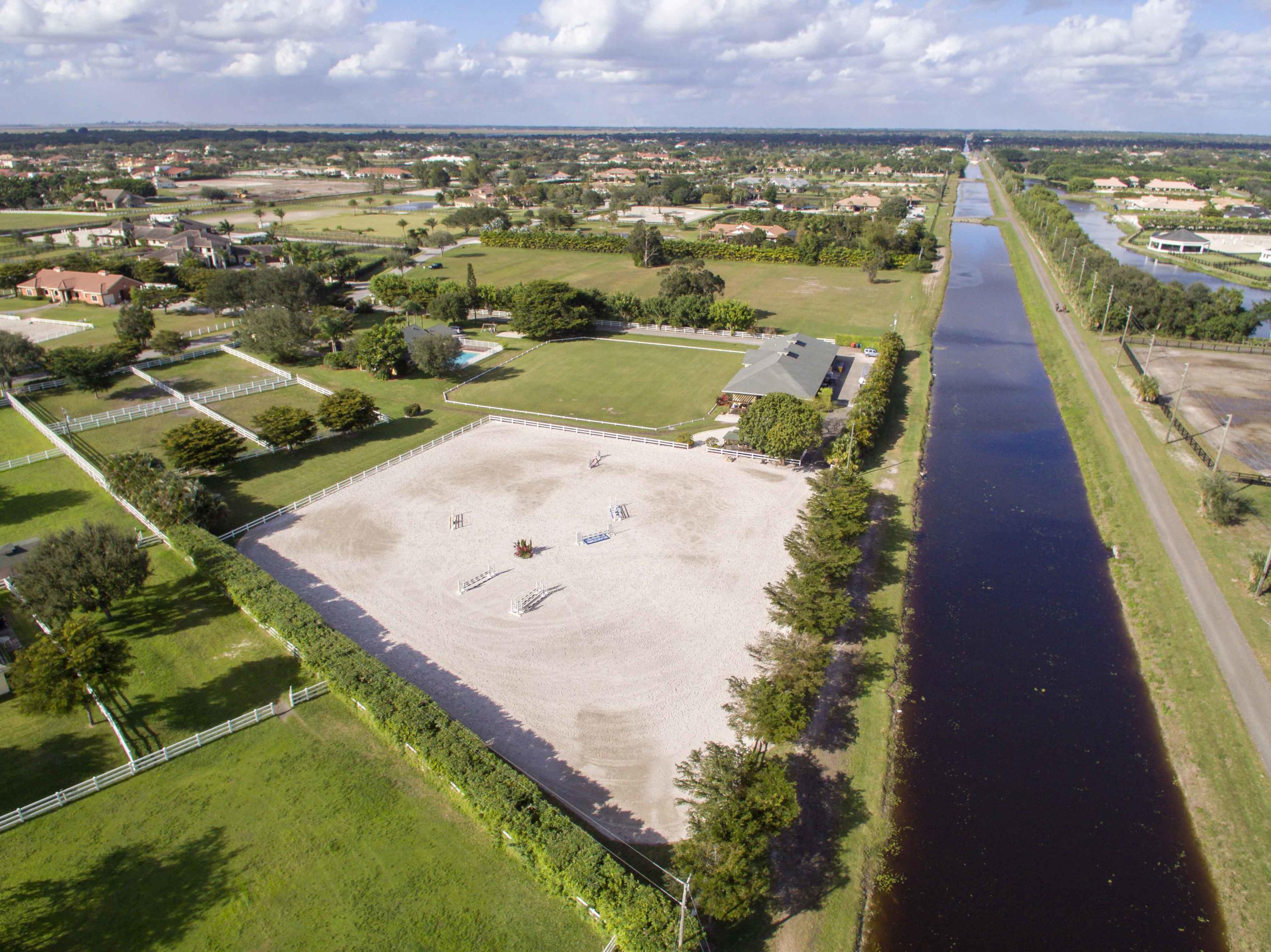PALM BEACH POINT - Residential