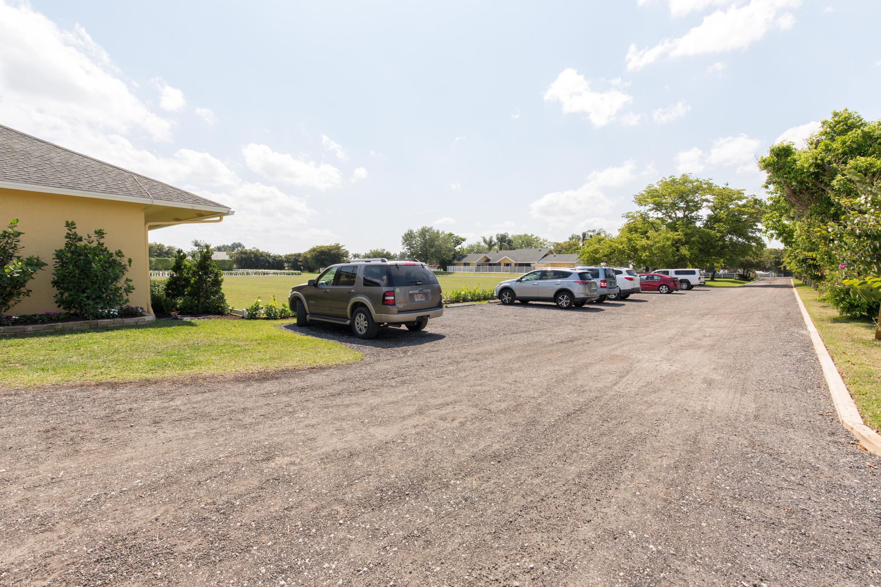 PALM BEACH POINT - Residential