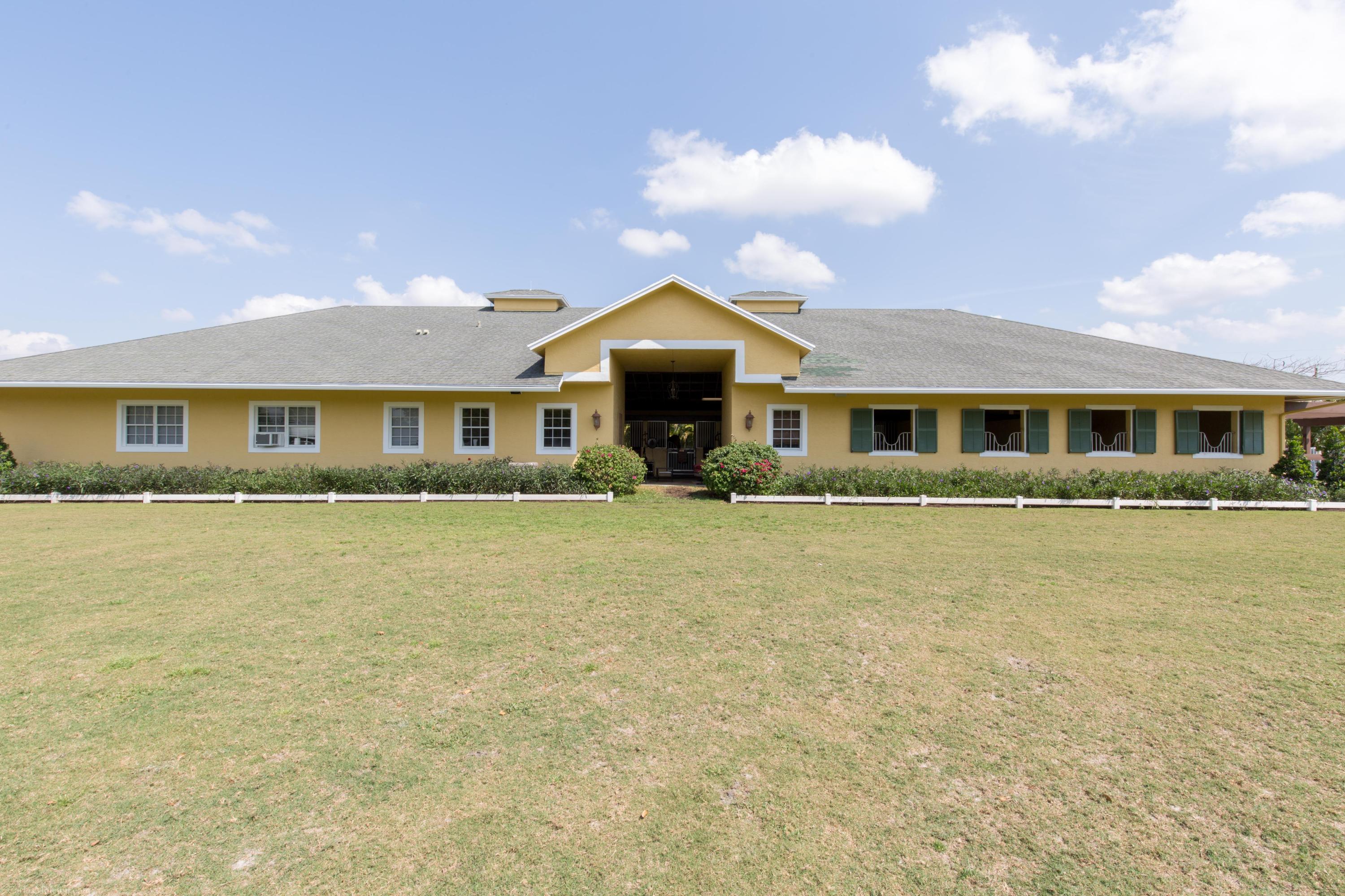 PALM BEACH POINT - Residential