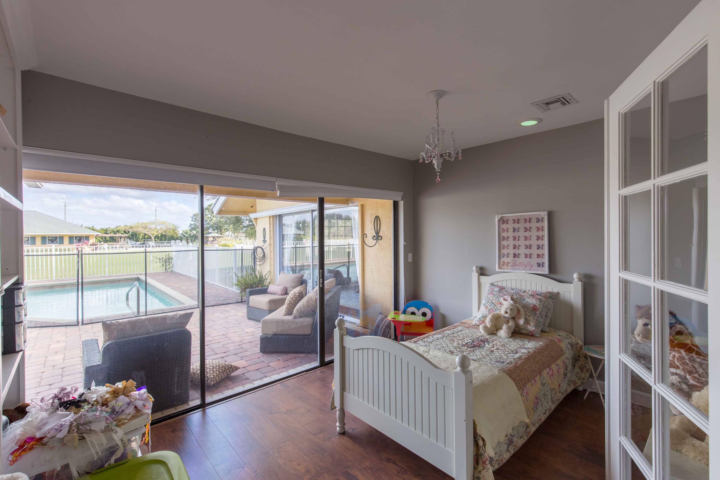 PALM BEACH POINT - Residential