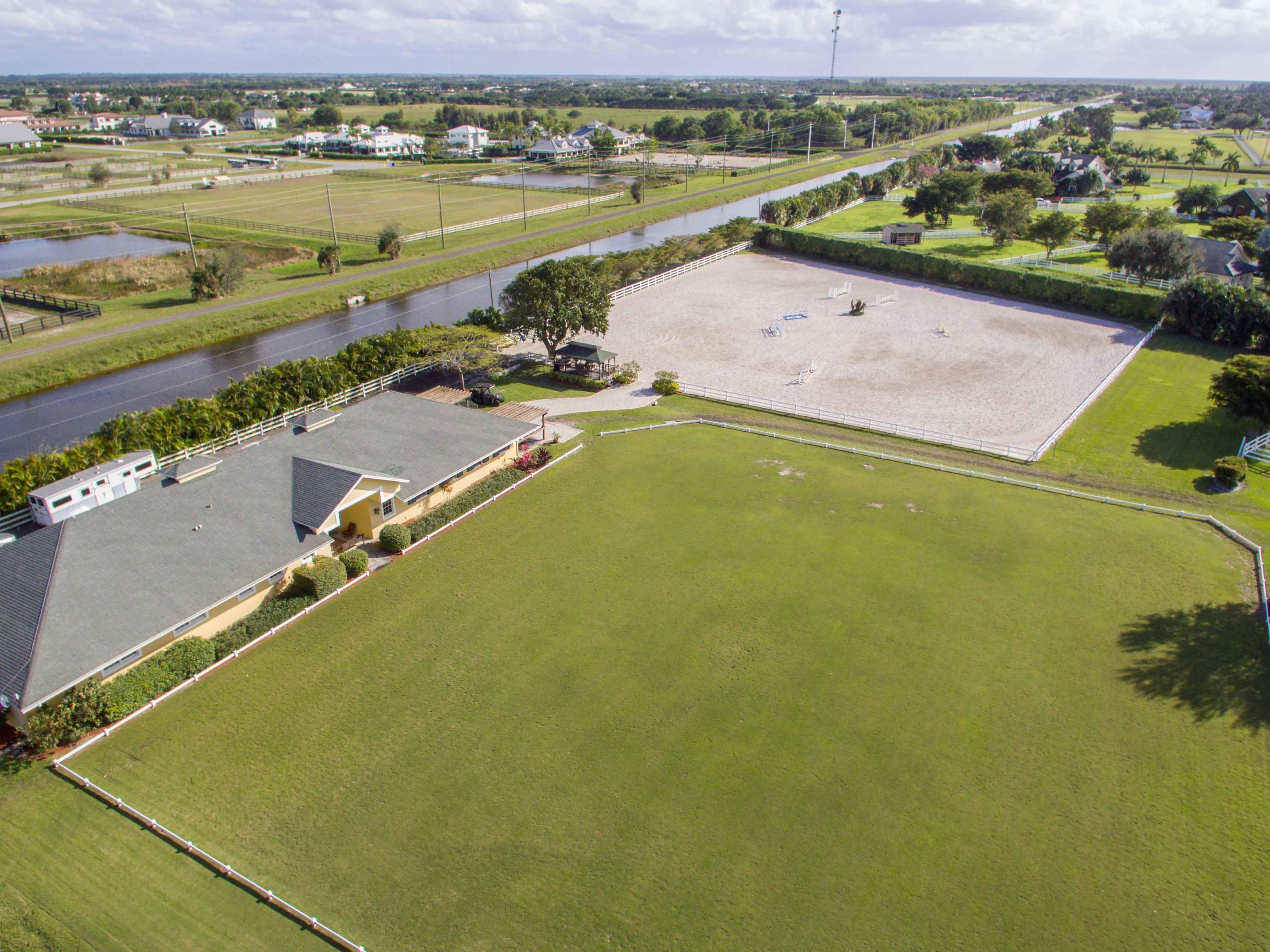 PALM BEACH POINT - Residential