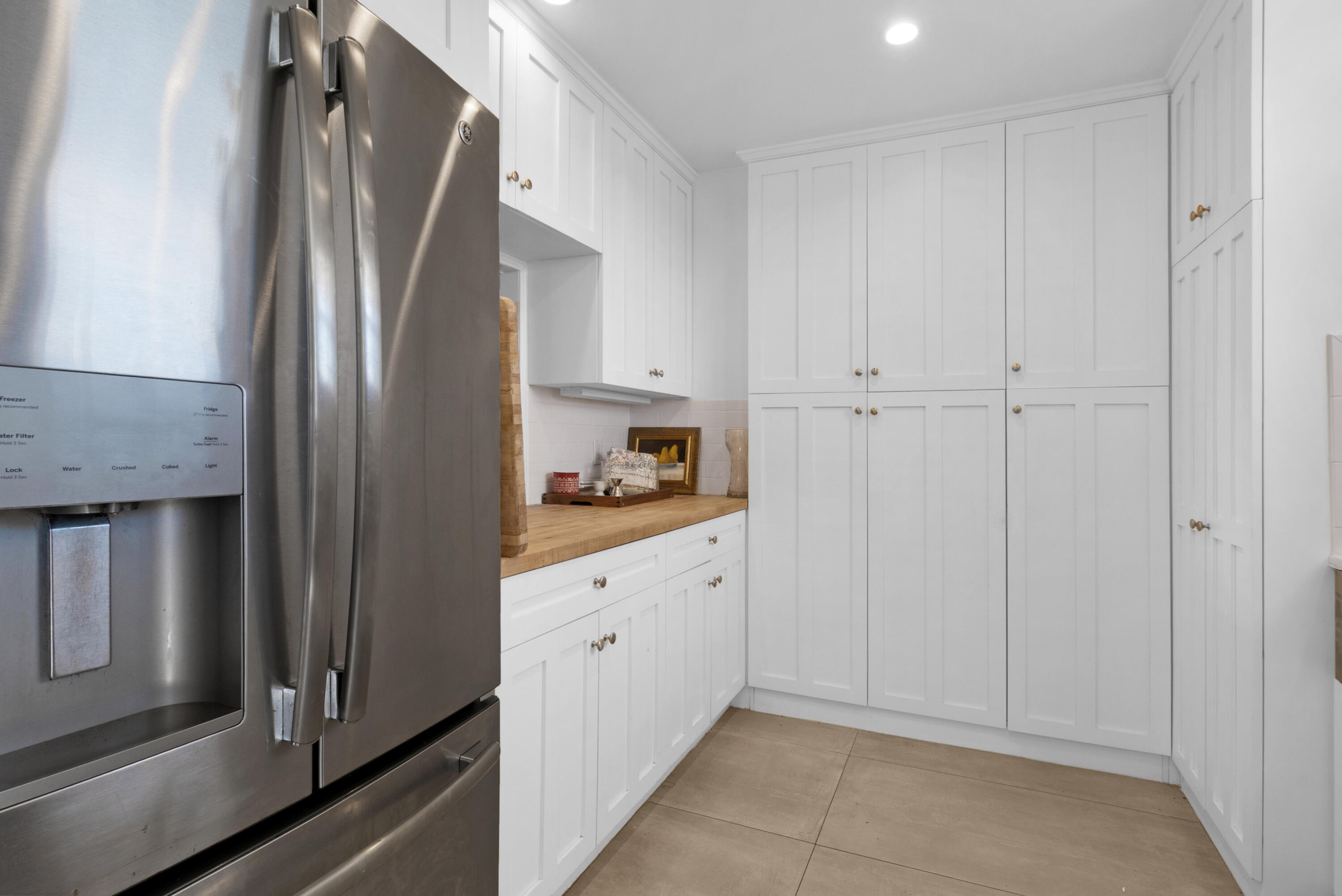 HIGHLAND TOWERS INC - Residential