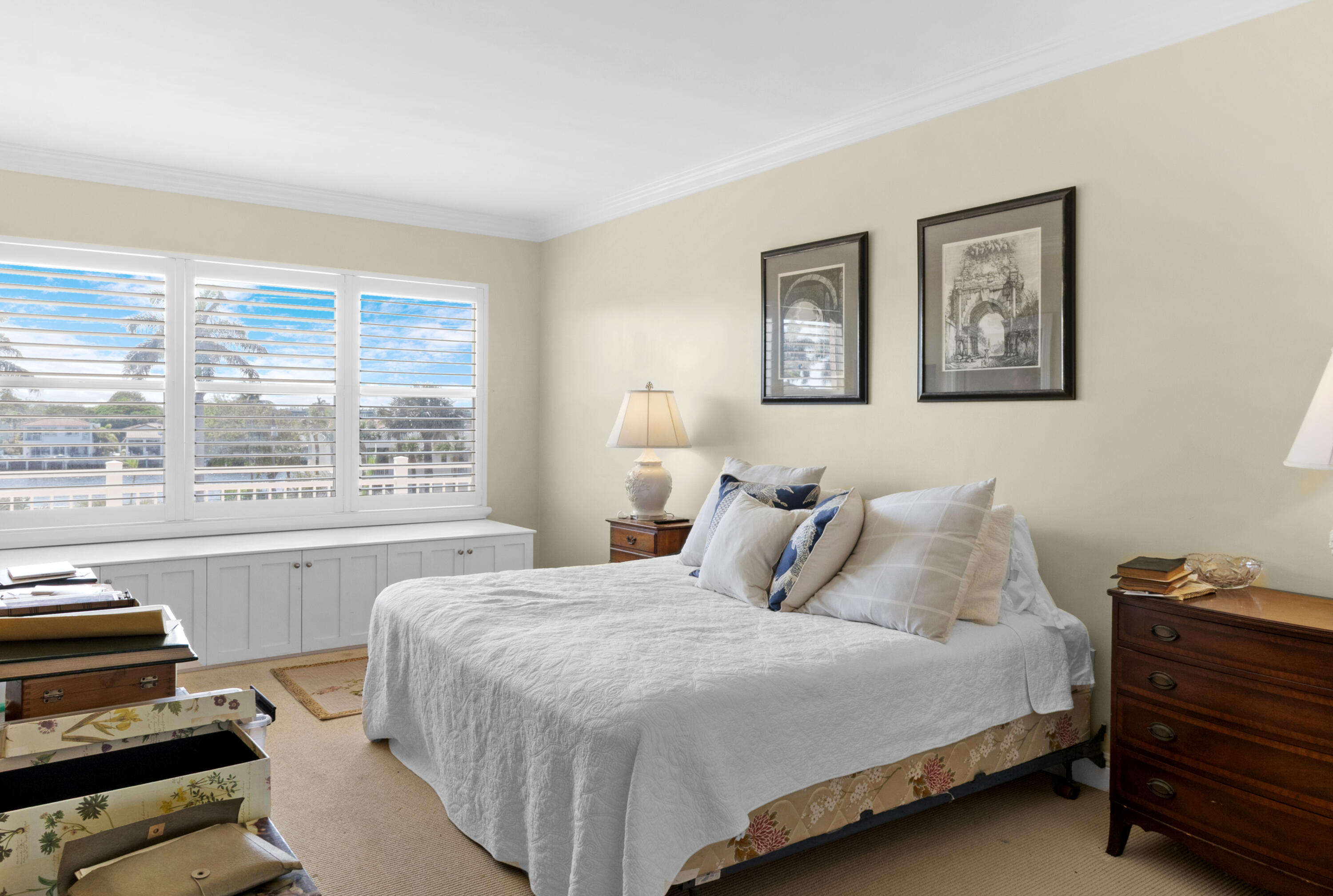 HIGHLAND TOWERS INC - Residential