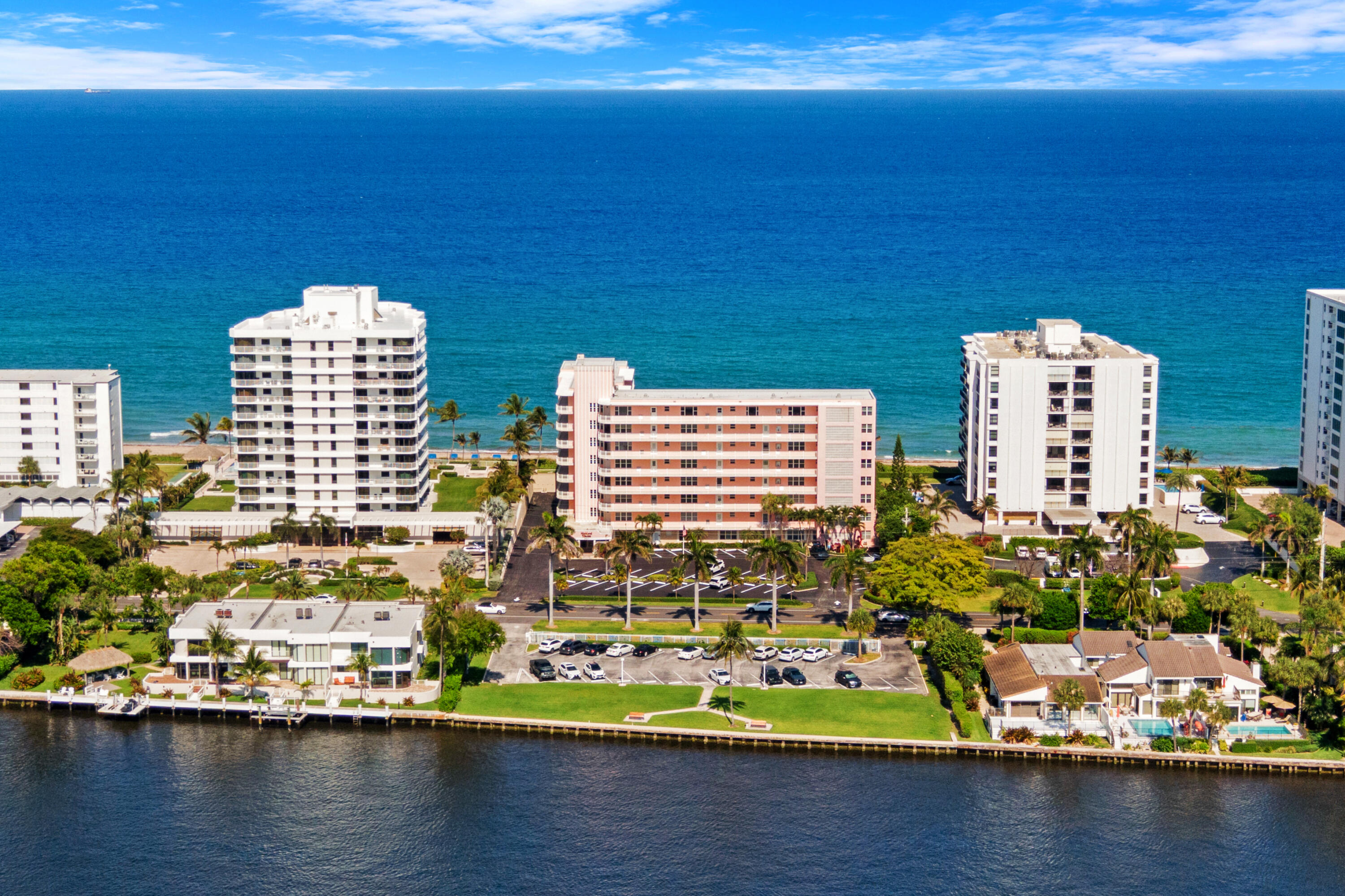 HIGHLAND TOWERS INC - Residential