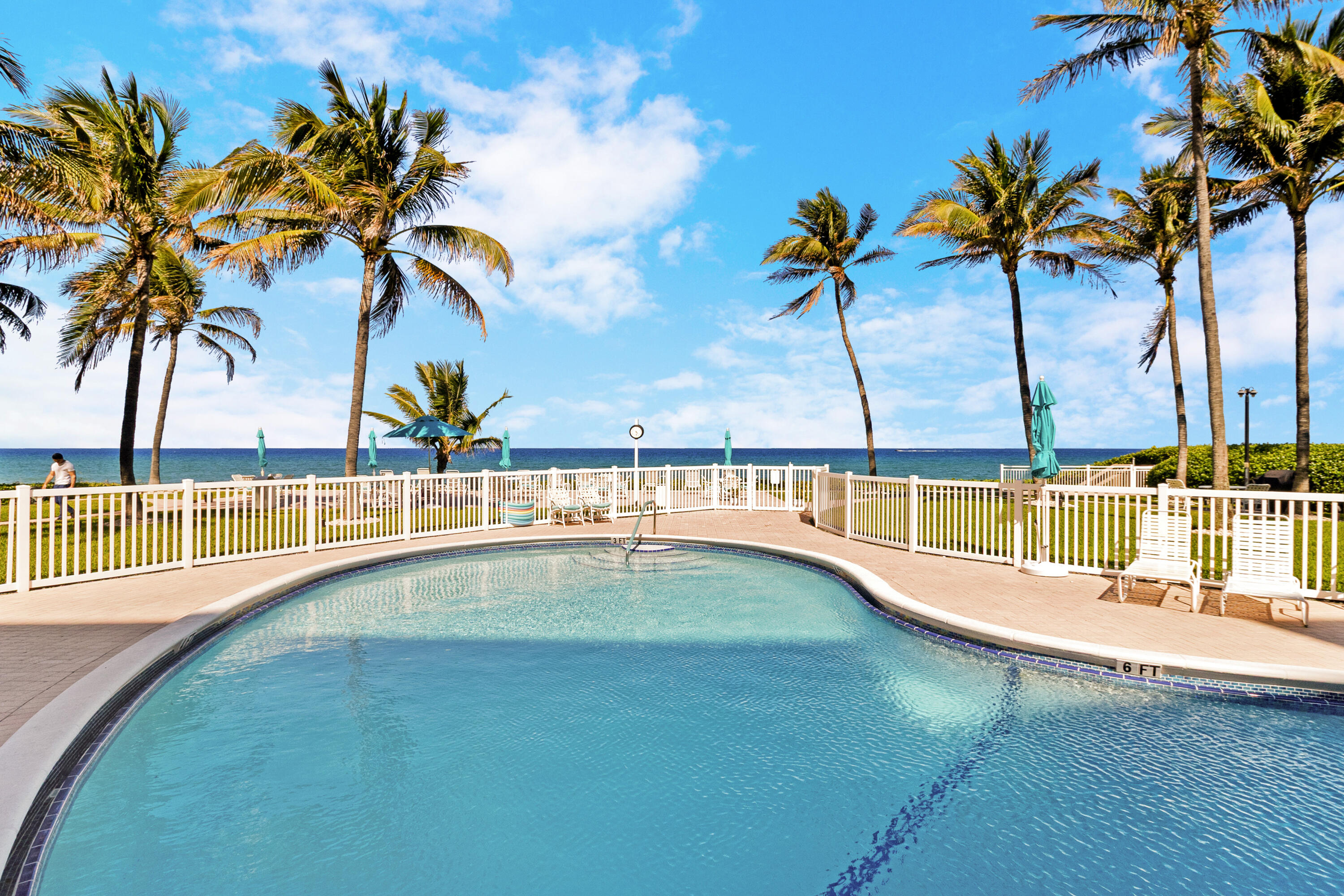 HIGHLAND TOWERS INC - Residential