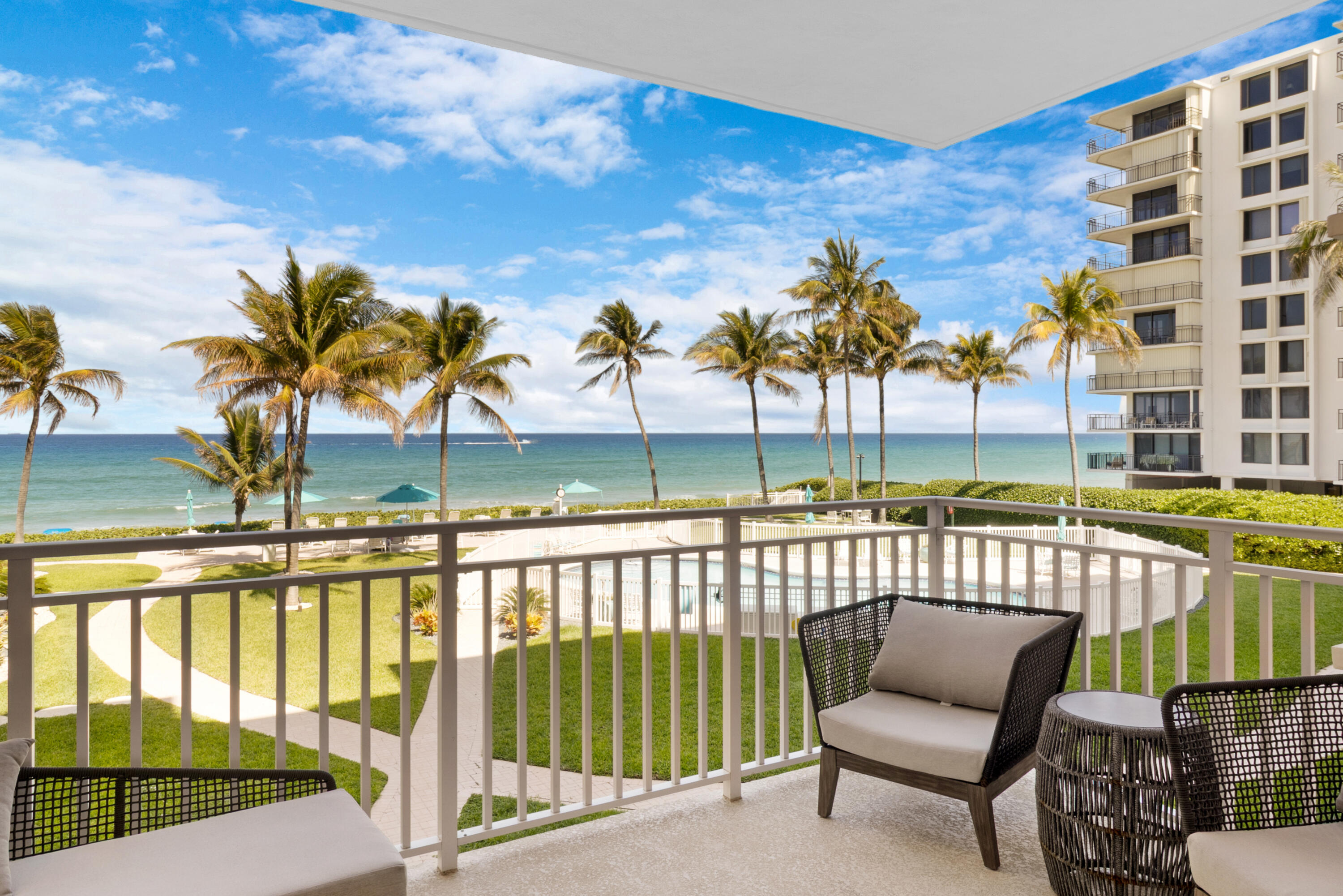 HIGHLAND TOWERS INC - Residential