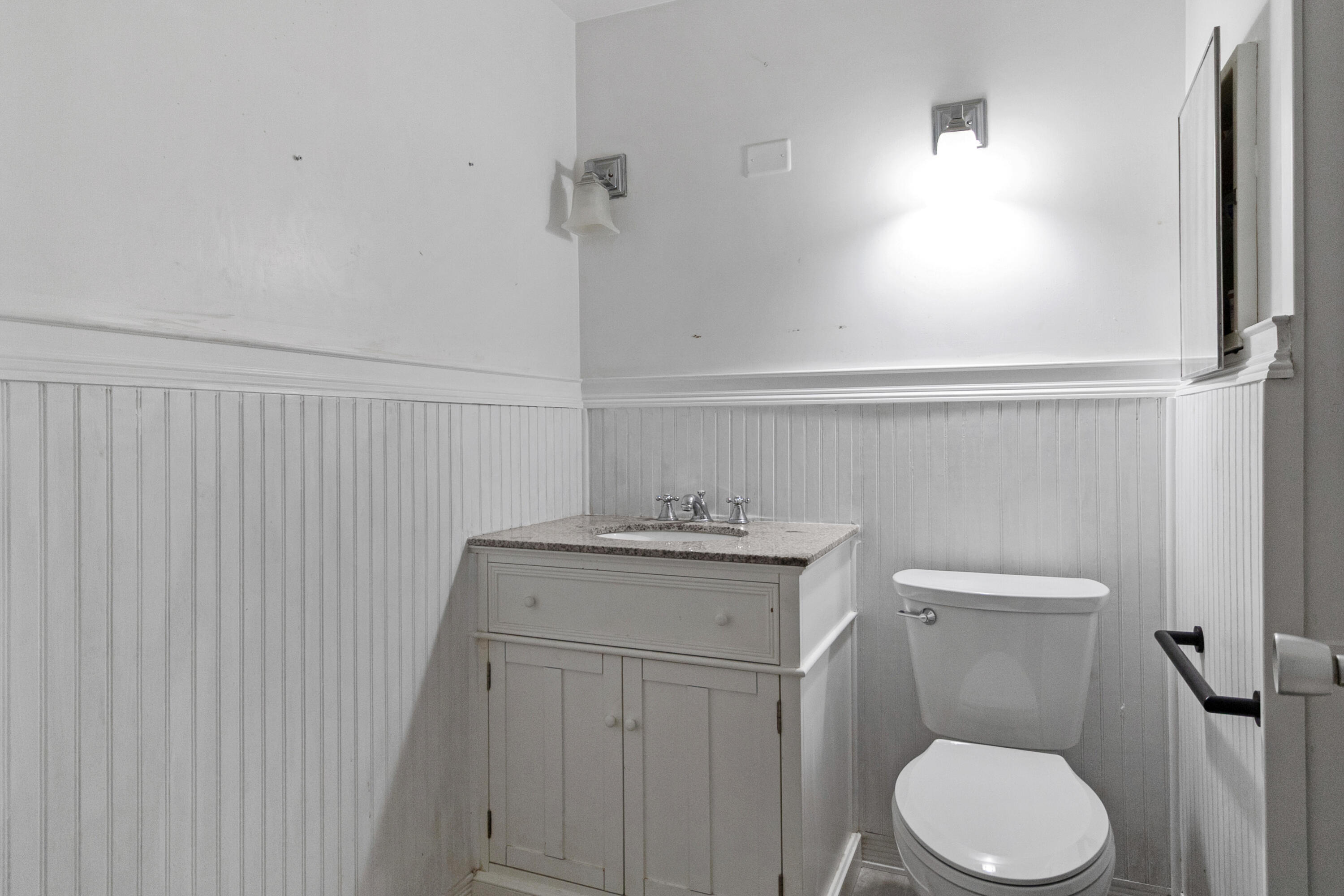 HIGHLAND TOWERS INC - Residential