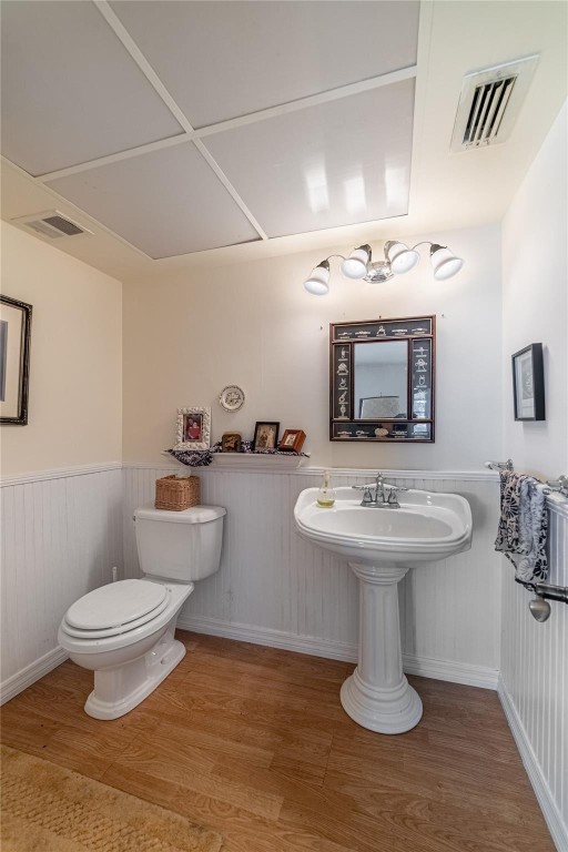 3204 Colony Club Road 6