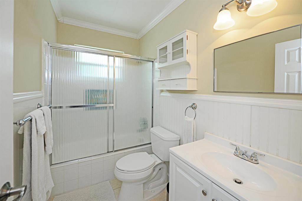 HIDDEN VALLEY - Residential