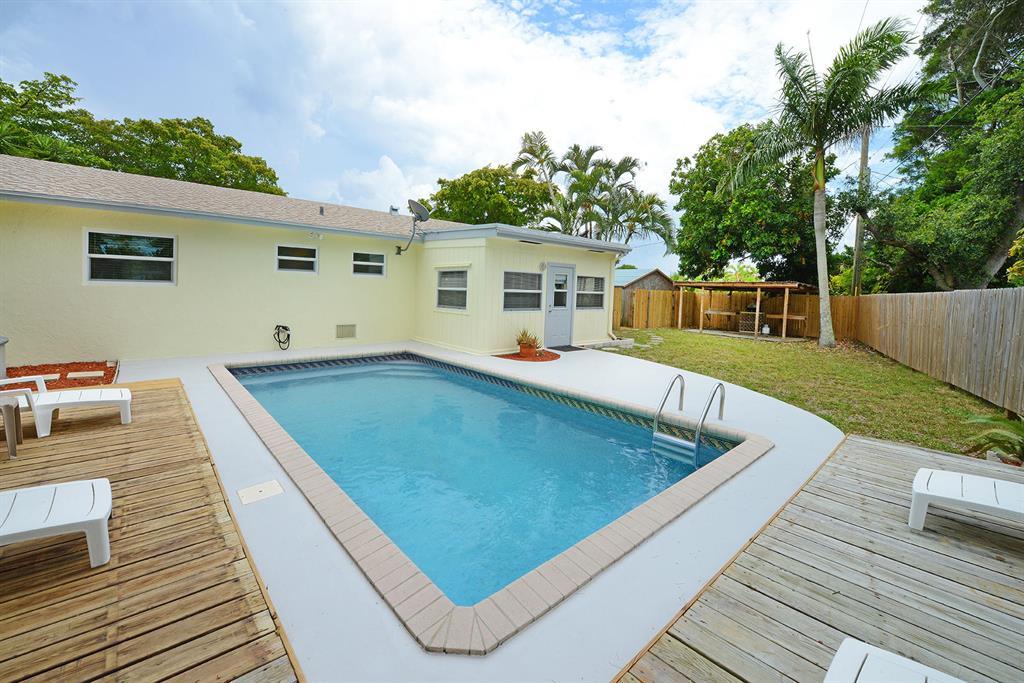 HIDDEN VALLEY - Residential