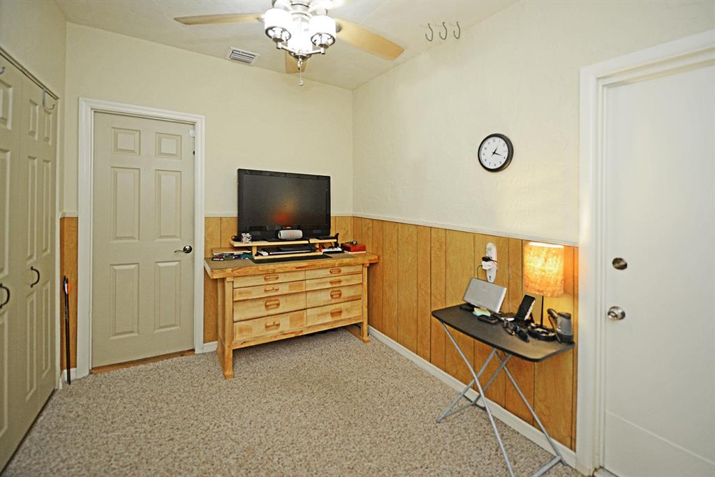 HIDDEN VALLEY - Residential