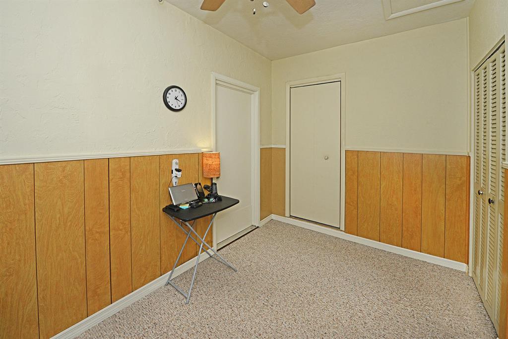 HIDDEN VALLEY - Residential