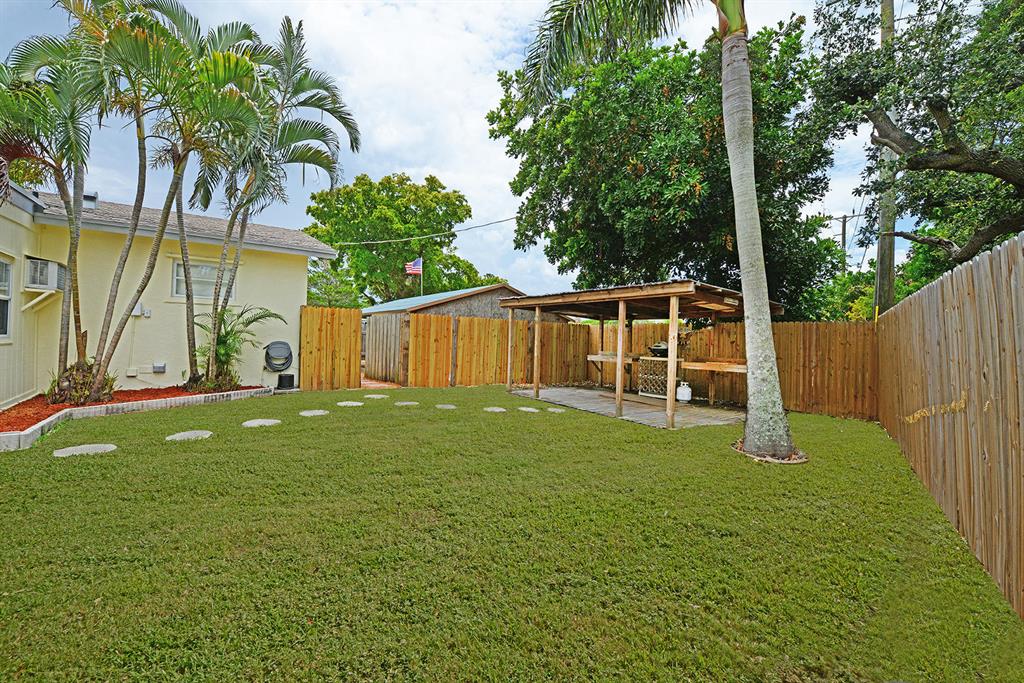 HIDDEN VALLEY - Residential