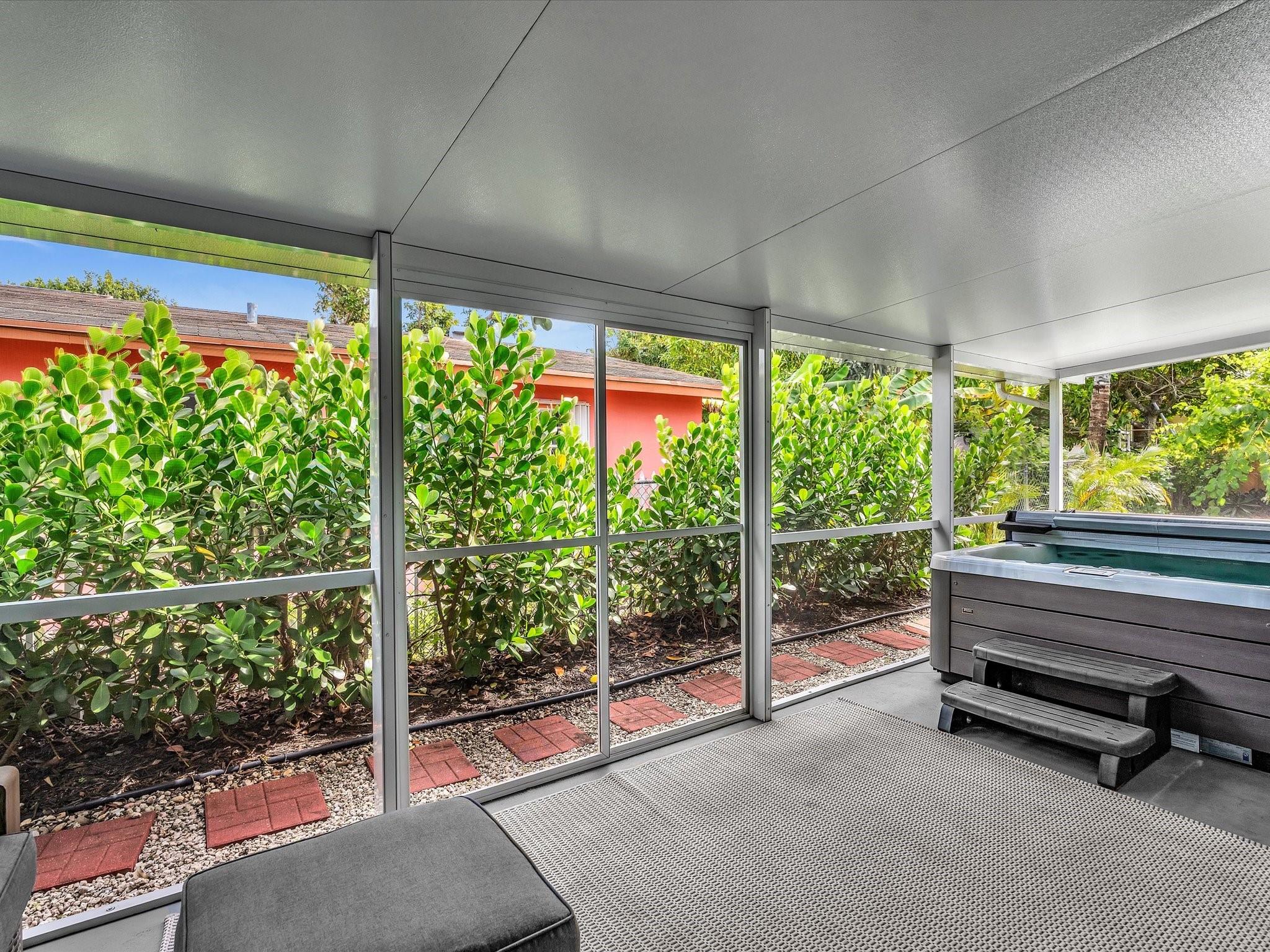 Breezyway Manor 28-18 B - Residential