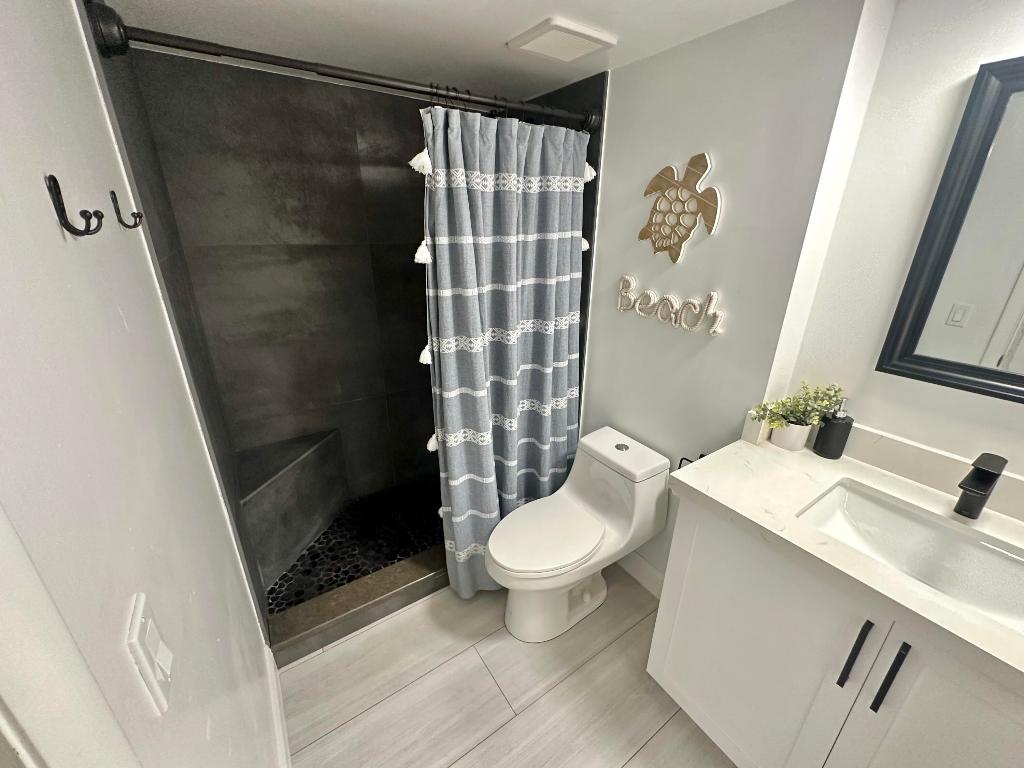 JUNO BY THE SEA CONDO APTS - Residential Lease