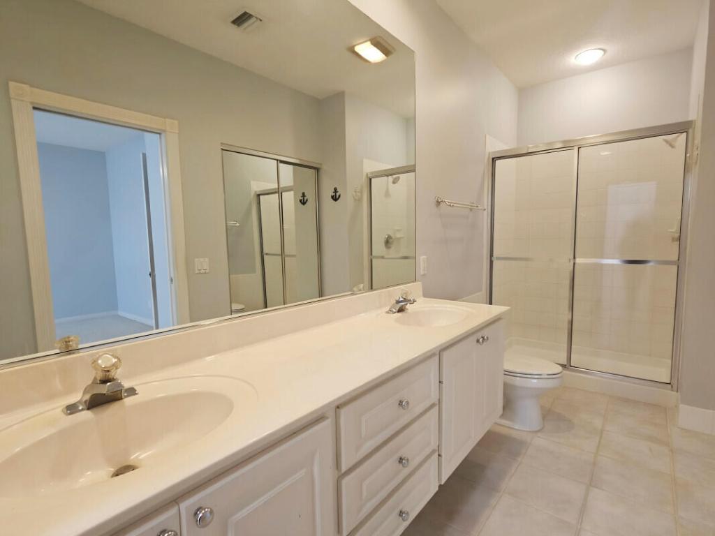 TEQUESTA OAKS - Residential Lease