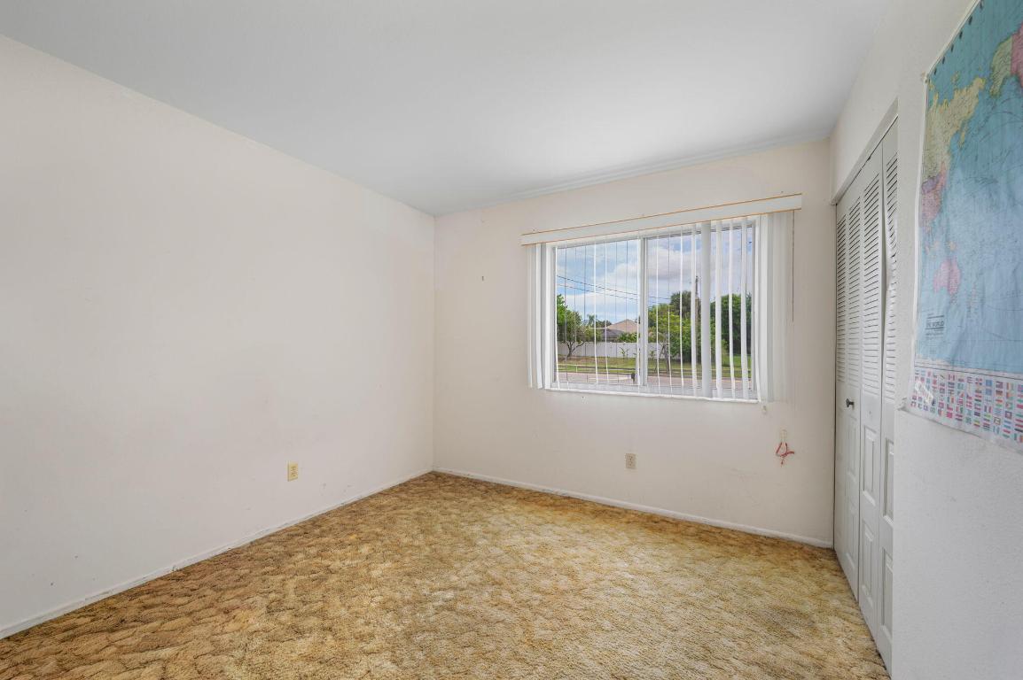 PORT ST LUCIE SECTION 18 - Residential