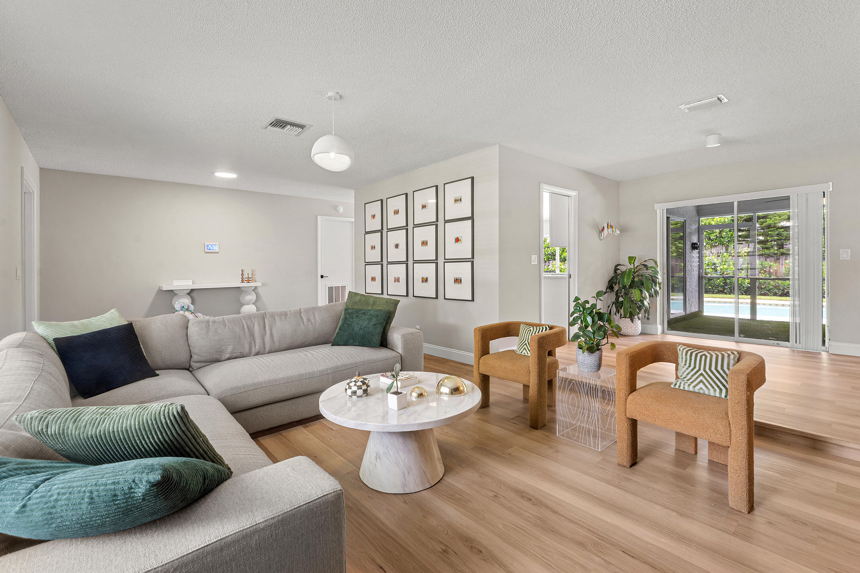 Properties 1739 Brae Burn Place