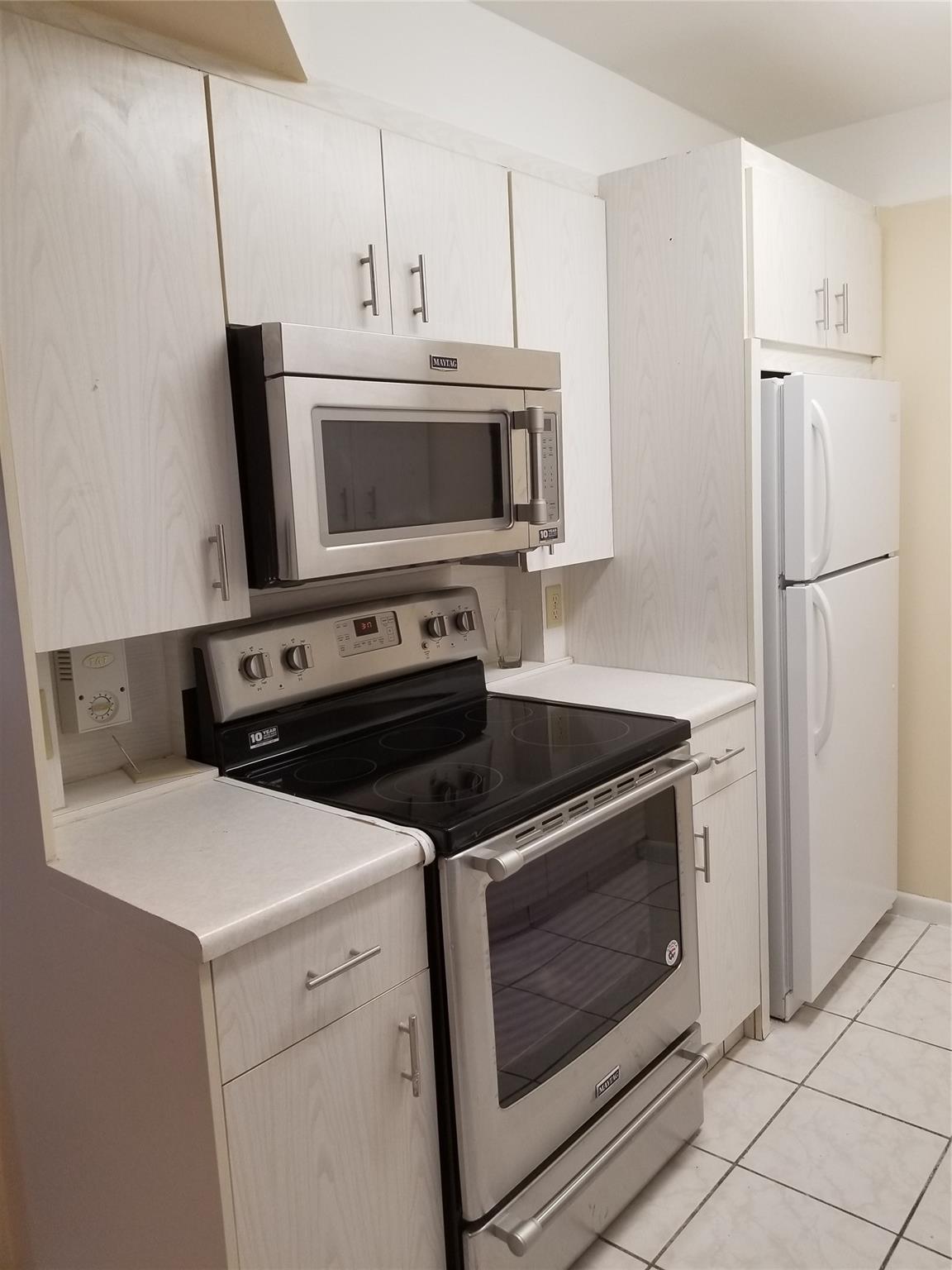 CORNWALL AT CENTURY VILLA - Residential