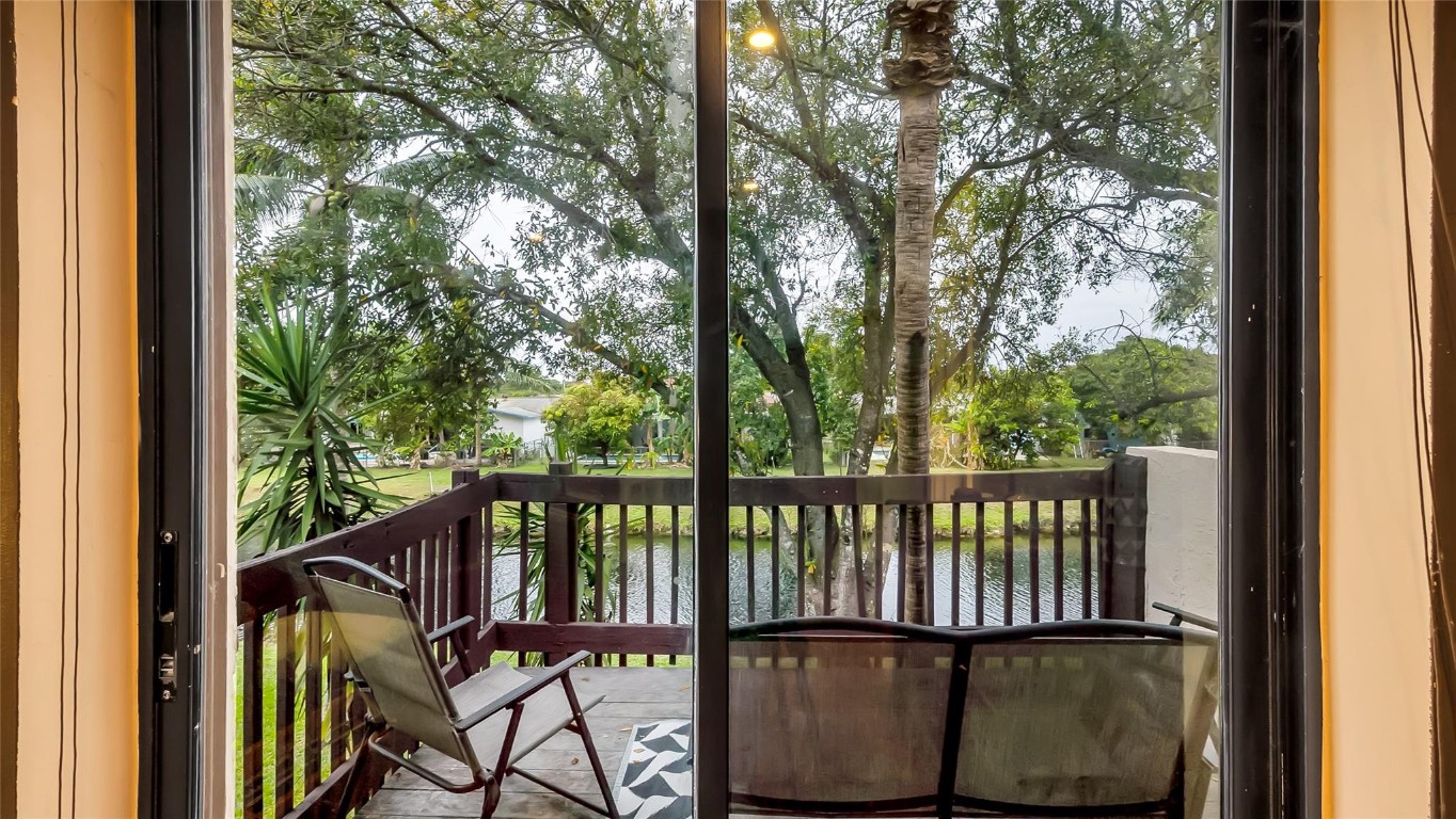 LAKEVIEW COURTS AT JACARA - Residential