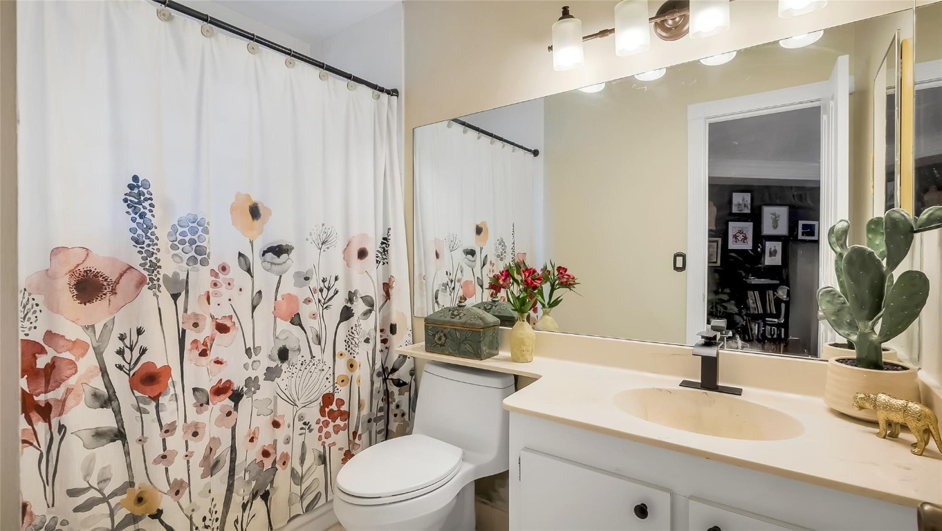 LAKEVIEW COURTS AT JACARA - Residential