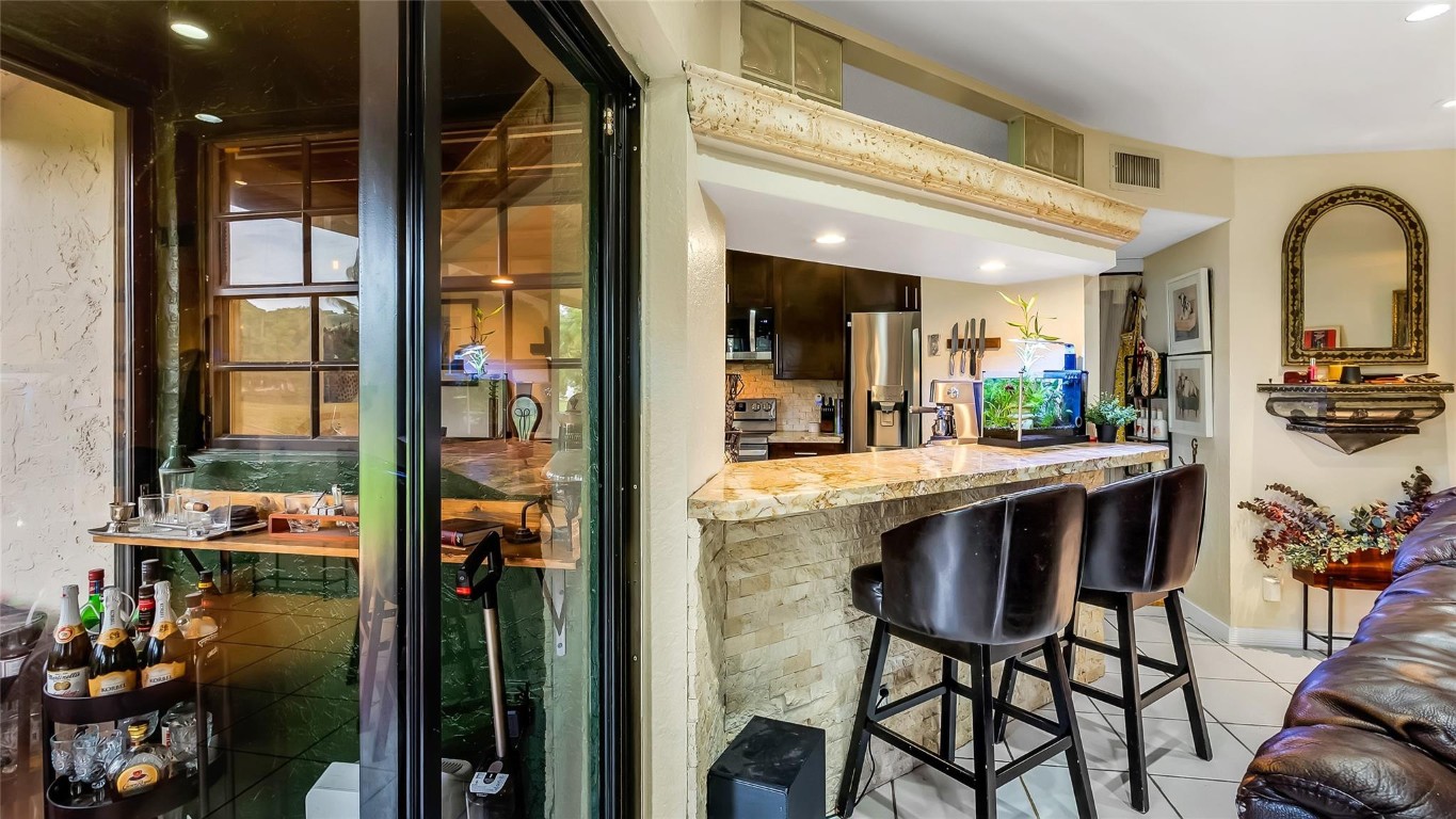 LAKEVIEW COURTS AT JACARA - Residential