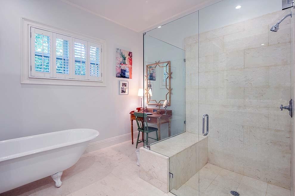 WATERWAY LANE - Residential