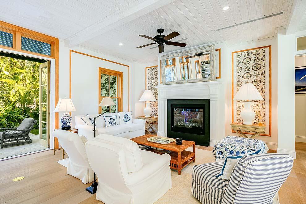 WATERWAY LANE - Residential