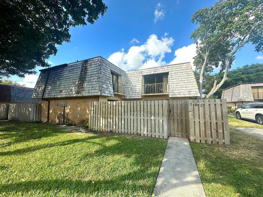 Pictures coming soon! 2/2 Townhome ready for immediate move in! This fully-updated townhome is equipped with new stainless steel appliances, white shaker cabinets, new modern floors, and full-size washer and dryer. Conveniently located by PBI, shopping centers, and I-95. Quick HOA approval making it easy to move in.