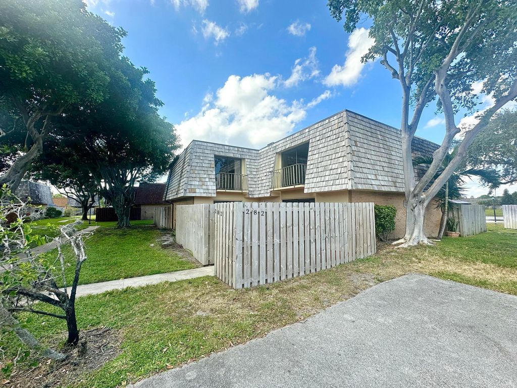 Photo of 282 Arabian Road, Palm Springs, FL 33461 (MLS # R11140278)
