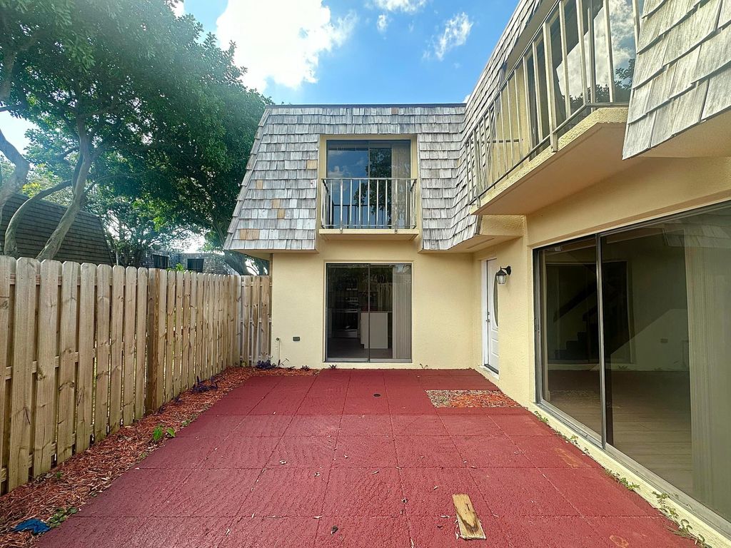 Photo of 282 Arabian Road, Palm Springs, FL 33461 (MLS # R11140278)
